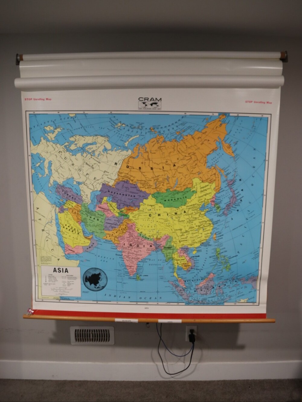 Cram Maps 50"×44" Classroom Roll-up Map Of Europe